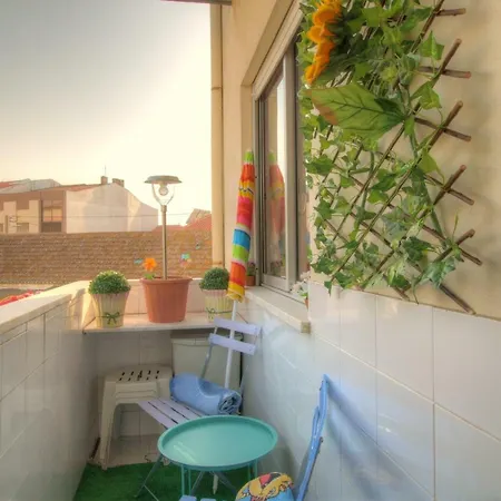 Girassol House 公寓 *